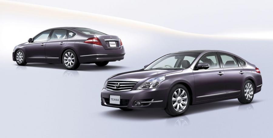  Nissan Teana Luxury Sedan 2009 года  (фото 9 из 10)